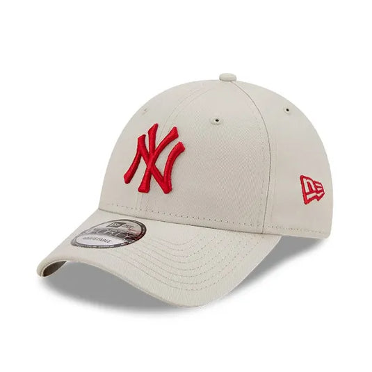 Gorra New Era New York Yankees League Essential 9FORTY, Stone