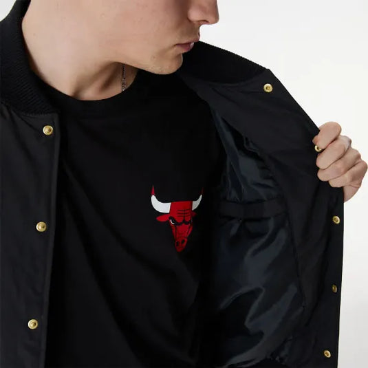 Chaqueta Bomber New Era Chicago Bulls