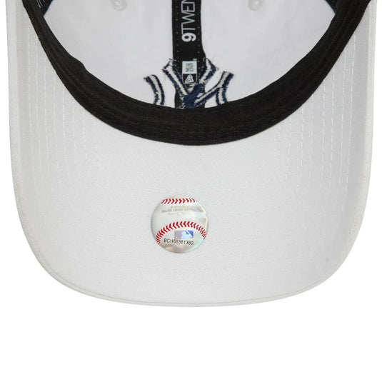 Gorra New Era New York Yankees MLB Core Classic 9TWENTY Blanco