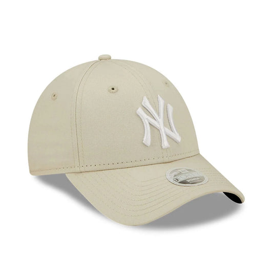 Gorra New Era New York Yankees League Essential Beige 9FORTY Mujer