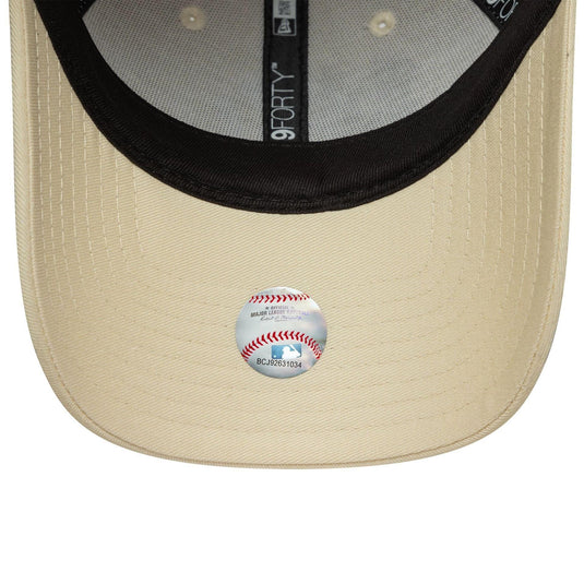 Gorra New York Yankees MLB Rose 9FORTY Mujer Crema - Tinino Baseball & Sports