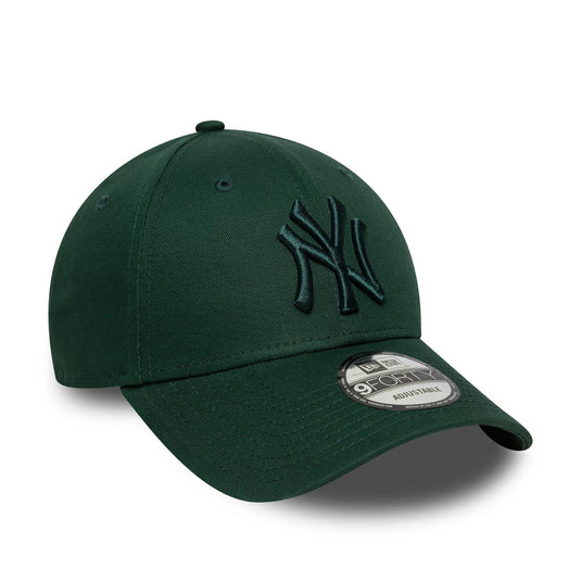 Gorra New York Yankees MLB Essential 9FORTY Verde - Tinino Baseball & Sports