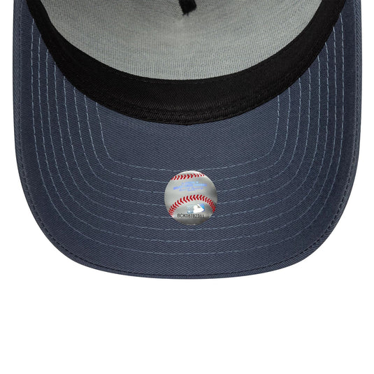Gorra New Era New York Yankees MLB League Essential 9FORTY A-Frame Trucker Azul Oscuro