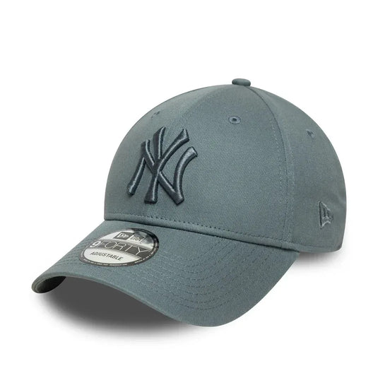 Gorra New Era New York Yankees MLB Essential 9FORTY Verde - Tinino Baseball & Sports