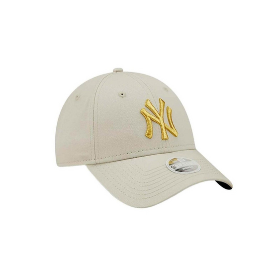 Gorra New Era New York Yankees Metallic Logo 9FORTY Beige Mujer