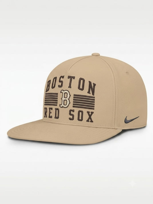 Gorra Nike Pro High Crown Boston Red Sox – Desert Khaki & Chocolate
