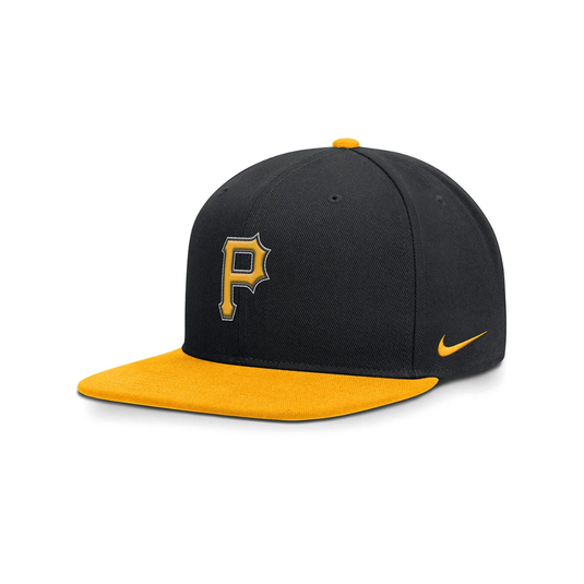 Gorra Nike Dri-Fit Pro con visera cuadrada estructurada de los Piratas de Pittsburgh