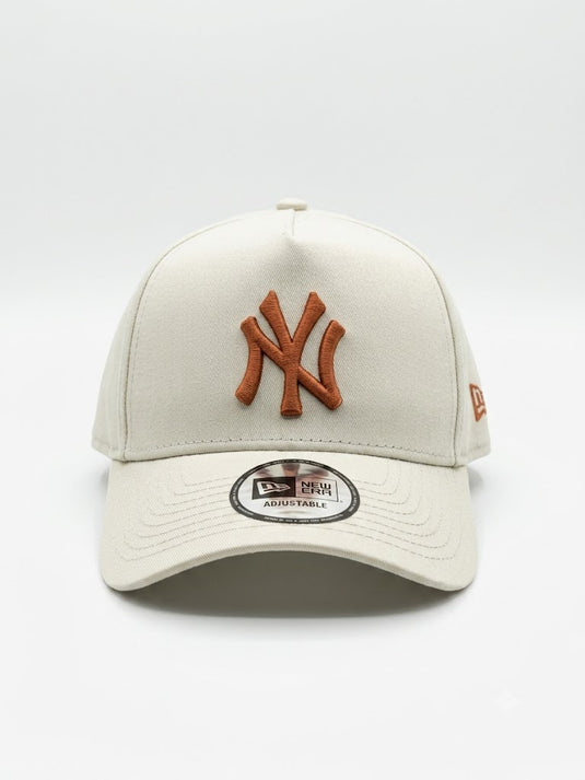 Gorra New Era 9FORTY A-Frame New York Yankees – Off-White & Rust